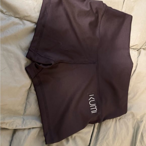 KUMI sz L NWOT Women's Black Athletic Shorts - Picture 2 of 3